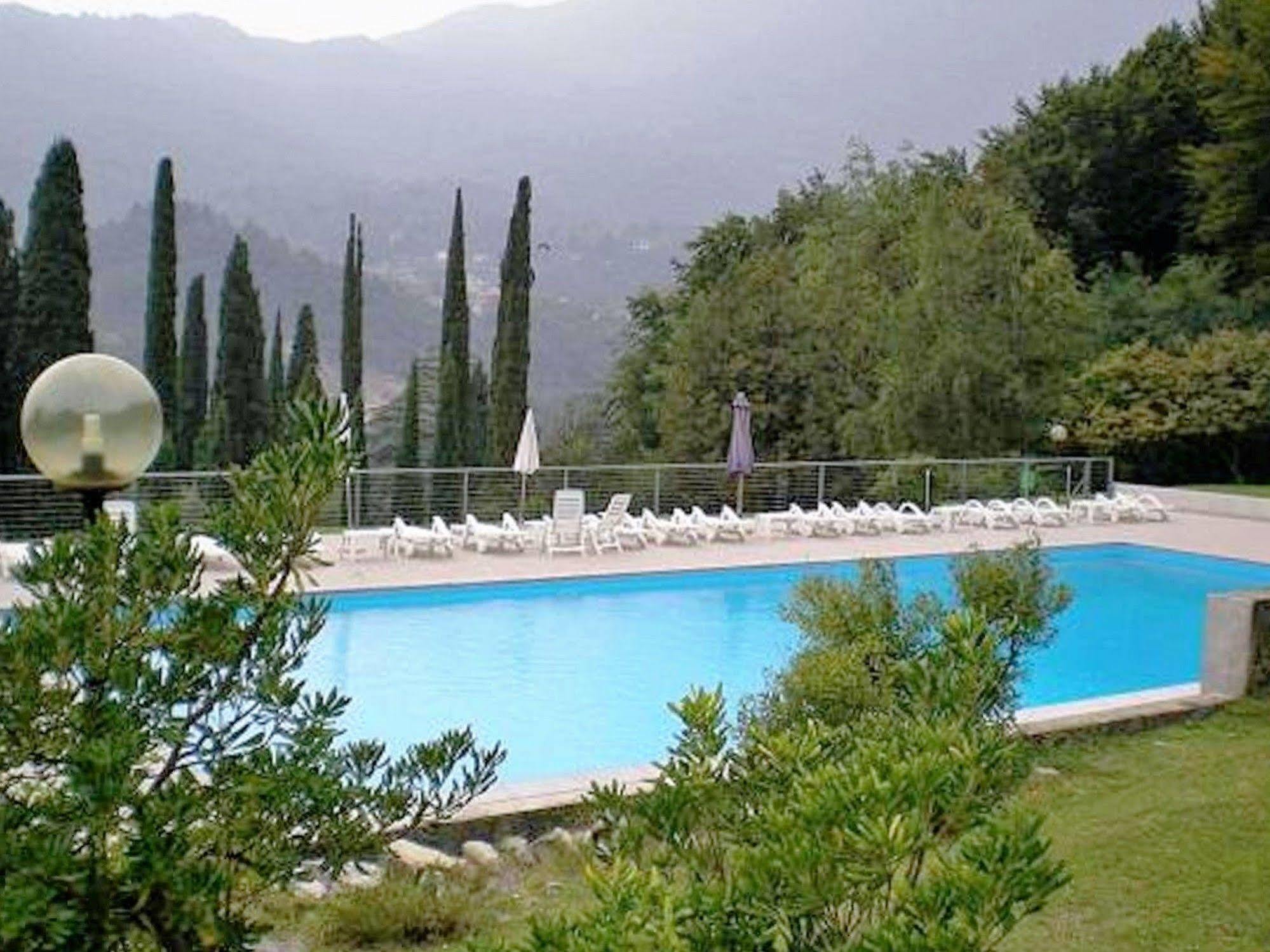 Residence Le Terrazze Menaggio Esterno foto